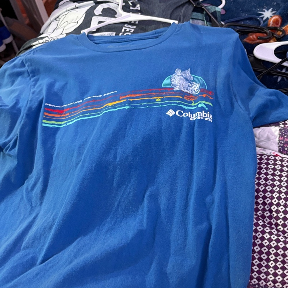 Columbia Vibrant Blue Tee with Graphic